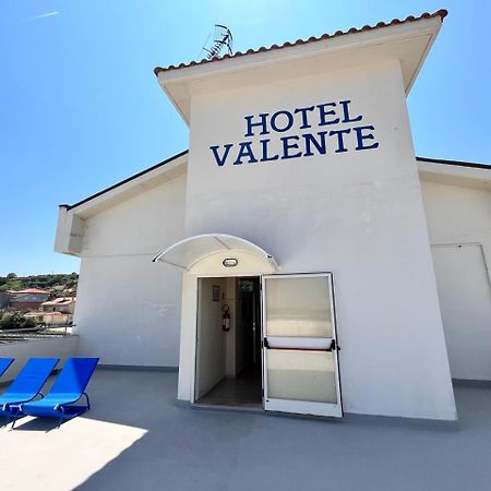 Hotel Valente ออร์โตนา ภายนอก รูปภาพ